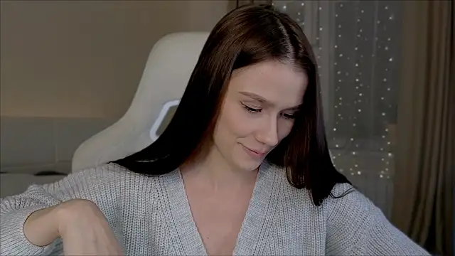 Madi soon online show from October 28, 5:15 pm