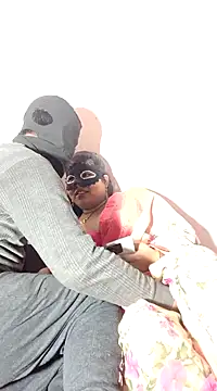 Snapshot of Something_61 chatting on February 10, 5:30 pm Something 61 online show from February 10, 5:30 pm