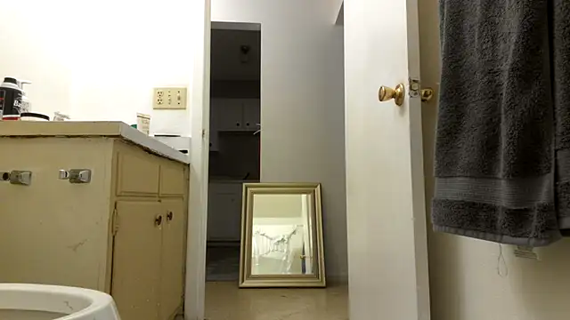 Snapshot of Peachestabby147 chatting on September 20, 3:29 am Peachestabby147 online show from September 20, 3:29 am