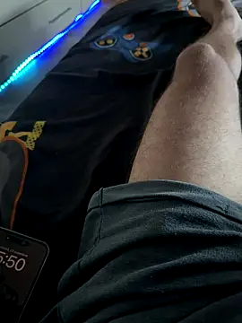 Snapshot of Petrisor92 chatting on November 23, 2:50 pm Petrisor92 online show from November 23, 2:50 pm