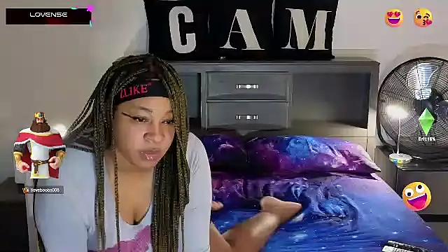 temptressbeauty24 online show from March 9, 8:31 pm