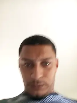 emrehliug12 online show from March 11, 6:47 pm