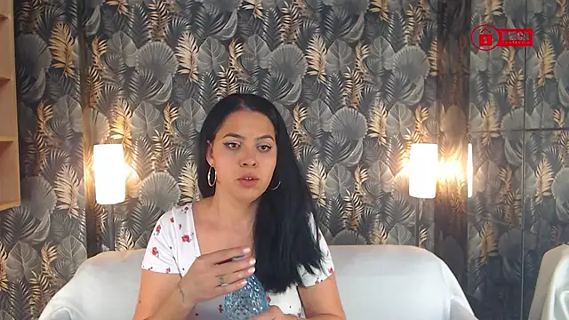 jessthewicked online show from December 8, 5:22 pm