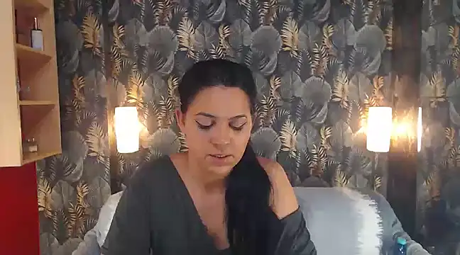 jessthewicked online show from December 23, 6:27 pm