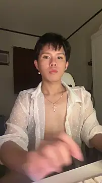 Snapshot of Plaxtique chatting on December 20, 5:42 pm Plaxtique online show from December 20, 5:42 pm