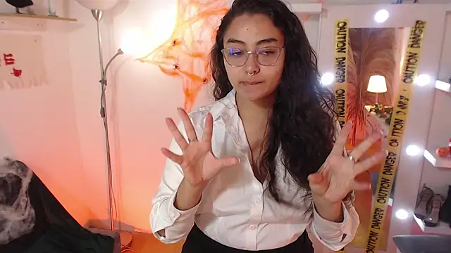  Kim  M online show from October 21, 1:23 pm