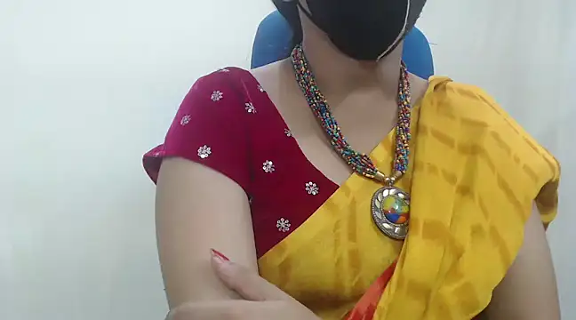 Lovely Siri 23 online show from January 13, 11:19 am