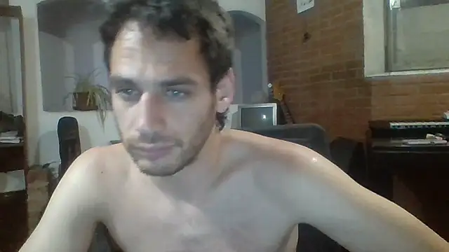 Snapshot of Stevenson988 chatting on November 15, 5:38 am Stevenson988 online show from November 15, 5:38 am