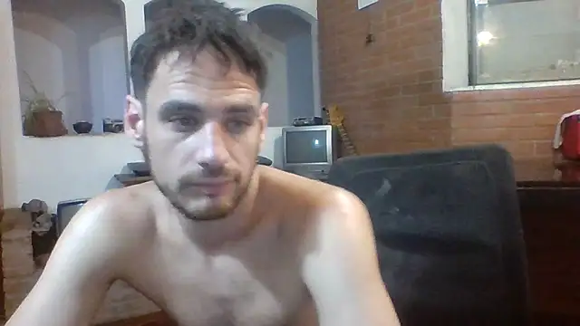 Snapshot of Stevenson988 chatting on December 19, 4:30 am Stevenson988 online show from December 19, 4:30 am