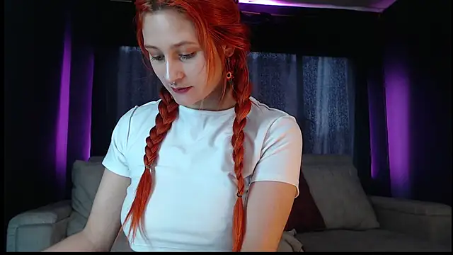 skinny Raven online show from November 5, 5:02 pm