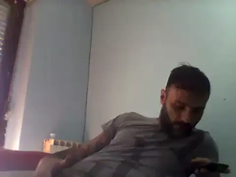 Snapshot of coppiasenzacensura chatting on January 7, 10:32 am coppiasenzacensura online show from January 7, 10:32 am