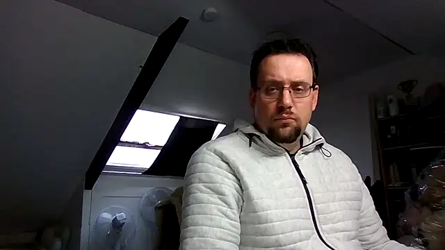 rdewaard81 online show from November 25, 2:06 pm