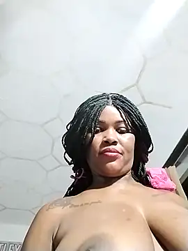 Snapshot of Alissamore3 chatting on March 18, 10:58 pm Alissamore3 online show from March 18, 10:58 pm