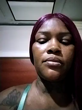 Snapshot of Alissamore3 chatting on November 10, 10:53 pm Alissamore3 online show from November 10, 10:53 pm