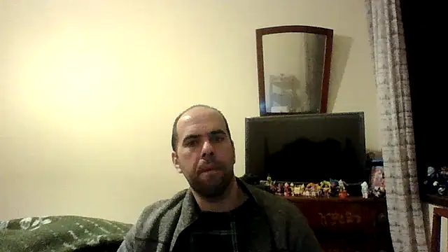Snapshot of sstrasser chatting on January 26, 10:24 pm sstrasser online show from January 26, 10:24 pm