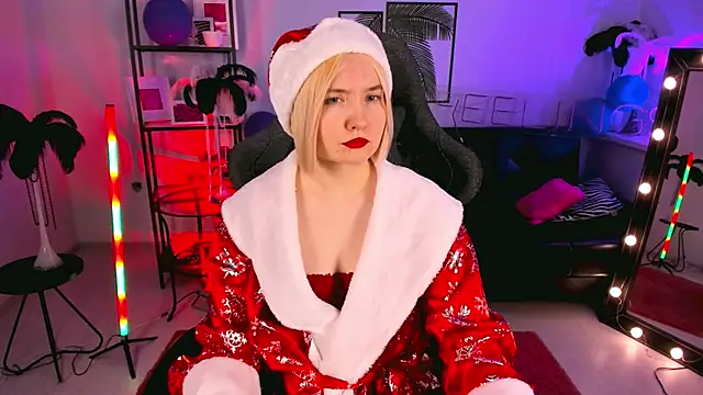 ReiYosimoto online show from December 27, 11:50 am