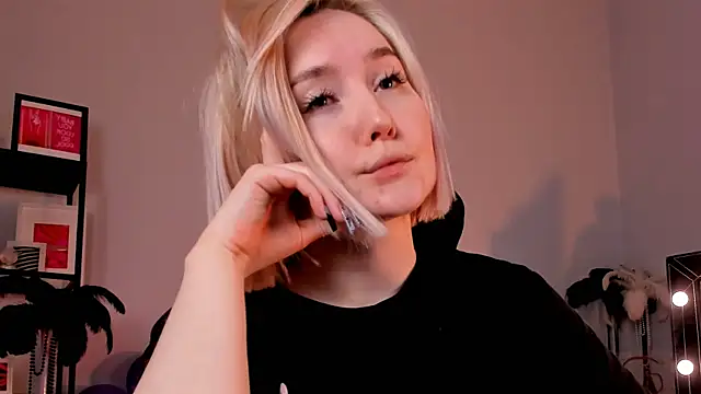 ReiYosimoto online show from January 18, 5:37 pm