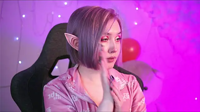 ReiYosimoto online show from February 14, 11:42 am