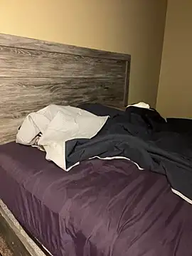 Snapshot of LawrenceBanques chatting on January 16, 5:55 pm LawrenceBanques online show from January 16, 5:55 pm