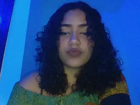 savanahottie online show from November 26, 2:45 am