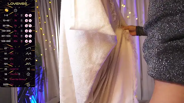 Snapshot of 1reisatumi_ chatting on November 6, 1:34 pm 1reisatumi online show from November 6, 1:34 pm