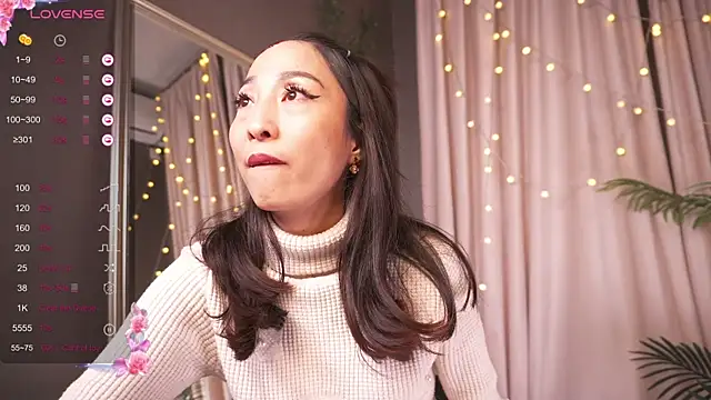 Snapshot of 1reisatumi_ chatting on November 28, 8:33 pm 1reisatumi online show from November 28, 8:33 pm