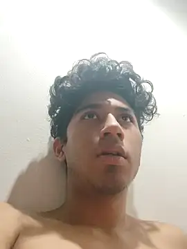 Snapshot of Mangopitudo chatting on January 8, 2:57 am Mangopitudo online show from January 8, 2:57 am