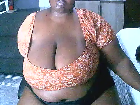 Snapshot of DarkBbw201 chatting on March 11, 3:05 am DarkBbw201 online show from March 11, 3:05 am