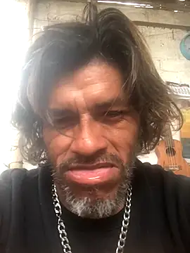 Snapshot of kvr27 chatting on October 23, 12:37 pm kvr27 online show from October 23, 12:37 pm