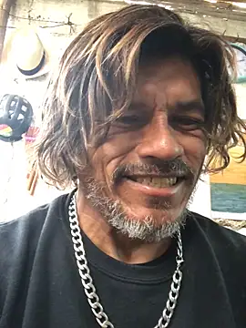 Snapshot of kvr27 chatting on October 29, 12:07 pm kvr27 online show from October 29, 12:07 pm