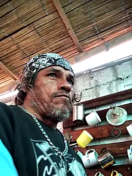 Snapshot of kvr27 chatting on November 13, 11:31 am kvr27 online show from November 13, 11:31 am