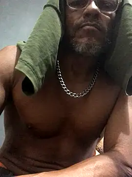 Snapshot of kvr27 chatting on November 20, 11:10 am kvr27 online show from November 20, 11:10 am