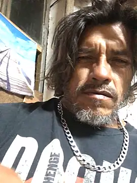 Snapshot of kvr27 chatting on November 24, 2:00 am kvr27 online show from November 24, 2:00 am