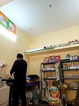 Snapshot of u_wan_me chatting on November 11, 3:39 am u wan me online show from November 11, 3:39 am