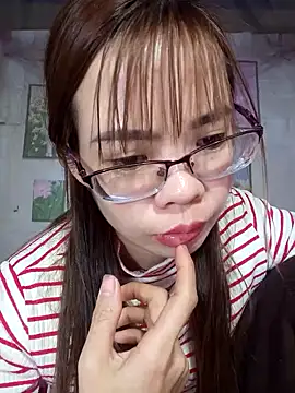 Snapshot of __Mai-love19__ chatting on February 14, 10:17 am Mai-love19 online show from February 14, 10:17 am