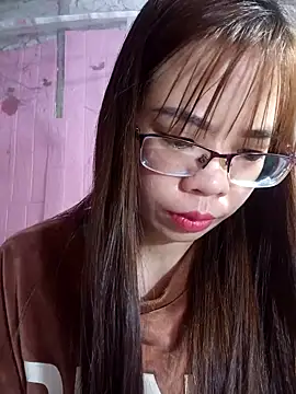 Snapshot of __Mai-love19__ chatting on February 20, 11:54 pm Mai-love19 online show from February 20, 11:54 pm