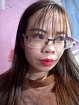 Snapshot of __Mai-love19__ chatting on February 22, 8:29 am Mai-love19 online show from February 22, 8:29 am