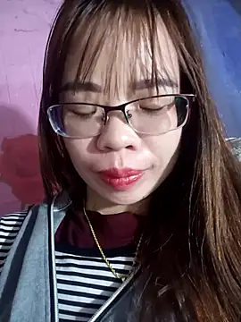 Snapshot of __Mai-love19__ chatting on February 23, 12:19 am Mai-love19 online show from February 23, 12:19 am