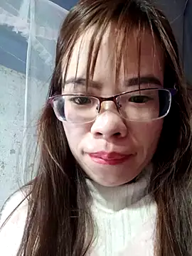 Snapshot of __Mai-love19__ chatting on February 25, 11:44 pm Mai-love19 online show from February 25, 11:44 pm