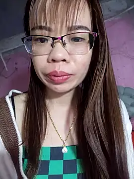 Snapshot of __Mai-love19__ chatting on March 20, 11:23 pm Mai-love19 online show from March 20, 11:23 pm