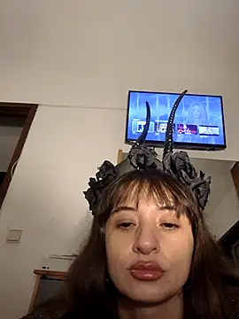 Snapshot of xgabyenlalunax chatting on October 31, 8:54 pm xgabyenlalunax online show from October 31, 8:54 pm