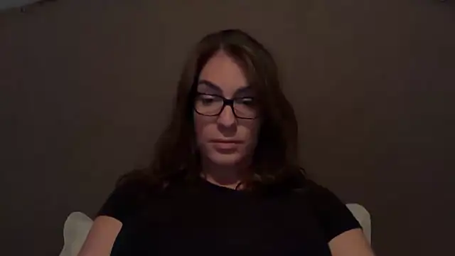 Snapshot of Milfywaysx chatting on September 24, 1:53 am Milfywaysx online show from September 24, 1:53 am