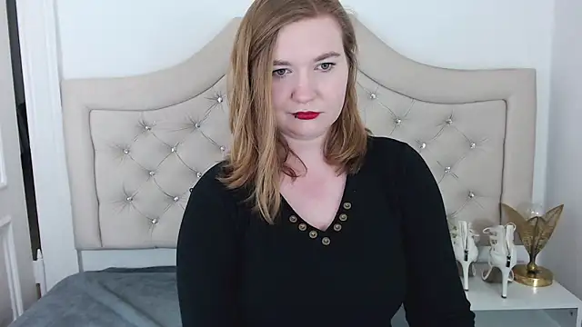 Snapshot of LaraDream chatting on January 10, 10:04 pm LaraDream online show from January 10, 10:04 pm