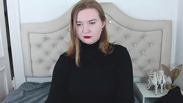 Snapshot of LaraDream chatting on January 16, 11:48 pm LaraDream online show from January 16, 11:48 pm