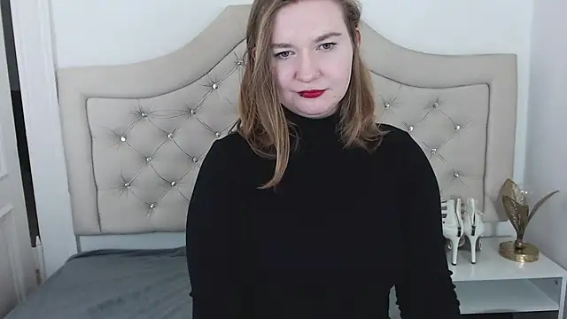 Snapshot of LaraDream chatting on January 18, 2:58 am LaraDream online show from January 18, 2:58 am