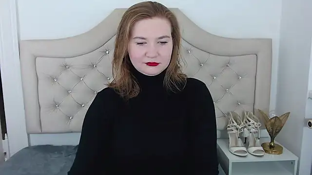 Snapshot of LaraDream chatting on January 29, 6:28 pm LaraDream online show from January 29, 6:28 pm