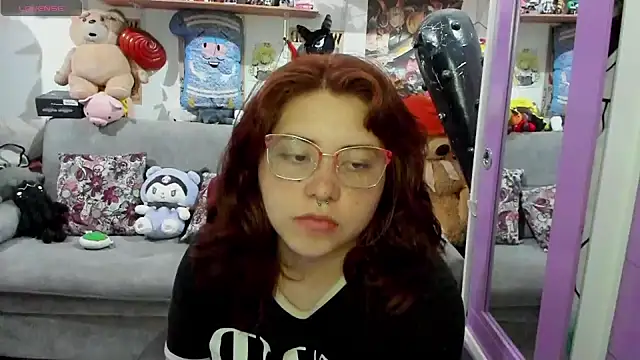 Snapshot of soficammy chatting on January 24, 10:51 pm soficammy online show from January 24, 10:51 pm