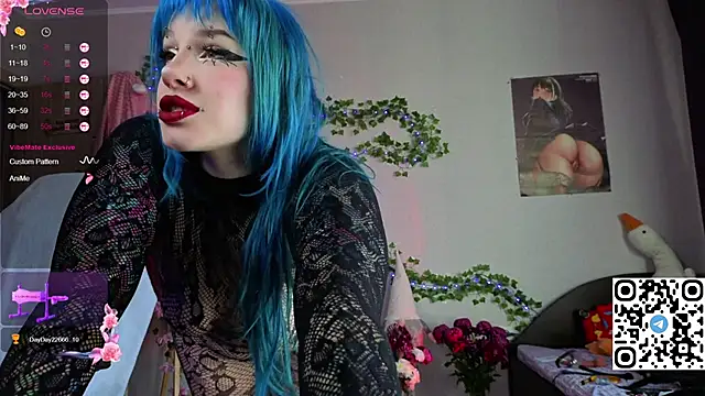 Snapshot of Silvia_Santorskii chatting on November 17, 7:47 am Silvia Santorskii online show from November 17, 7:47 am