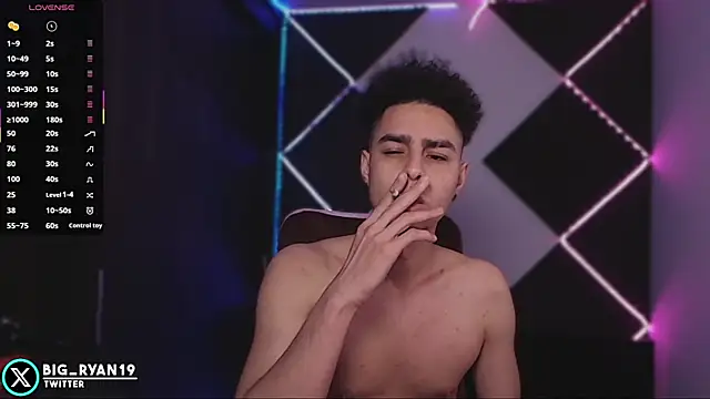 bigryann23 online show from February 15, 9:30 am