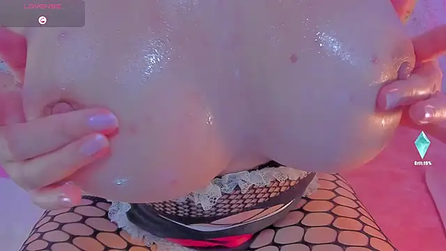 Snapshot of Blessed_Insomnia chatting on November 12, 11:54 am Blessed Insomnia online show from November 12, 11:54 am